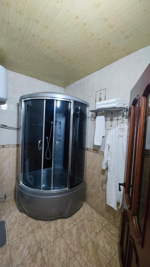 Bishkek Villa Hotel Exteriör bild