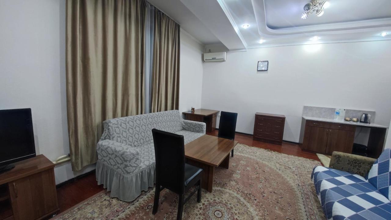 Bishkek Villa Hotel Exteriör bild